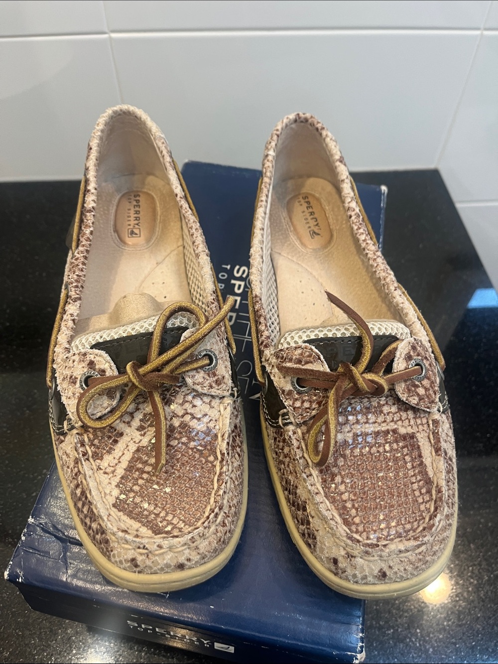 Sperry Women’s Brown angelfish brown python top-sider.